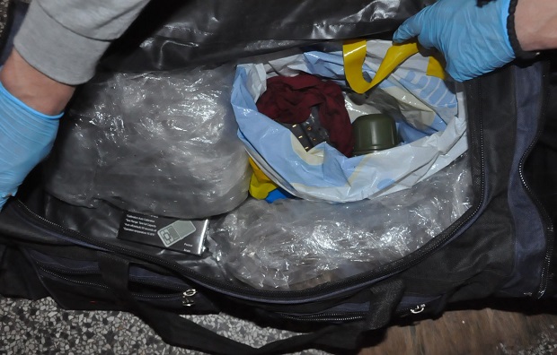 АКЦИЈА ПОЛИЦИЈЕ: Заплењено више килограма марихуане и ручна бомба